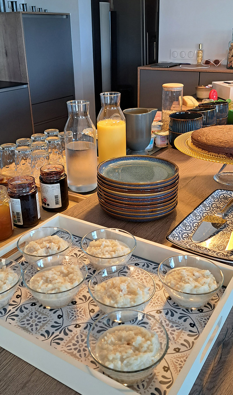 Petit déjeuner TABLE HOTES -  LES HAUTS DU PEIREGUIER - BIENVENUE CHEZ EDITH ET SYLVAIN